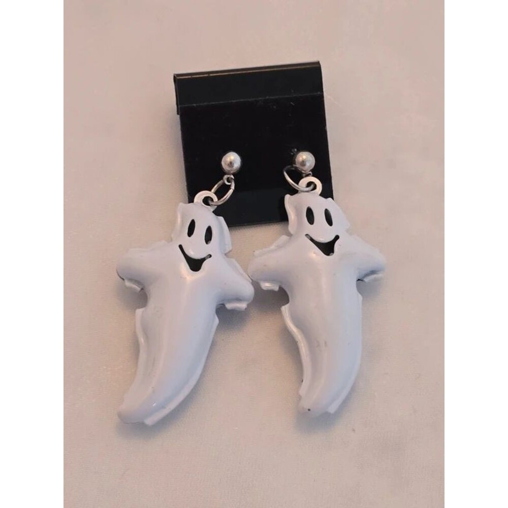 White Ghost Pierced Dangle Earrings Halloween Spooky Cute